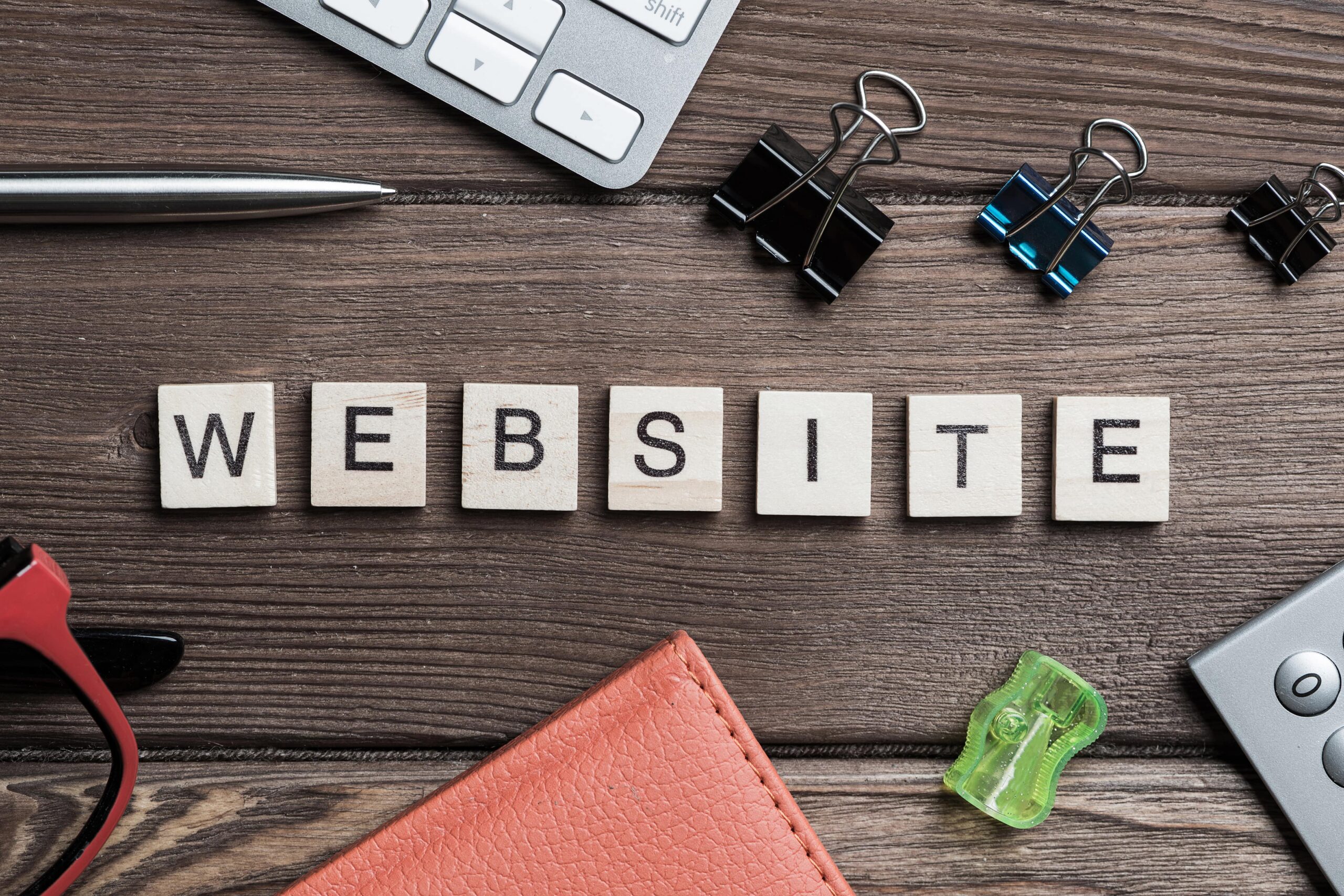 10 Essentials Needed in a Business Website